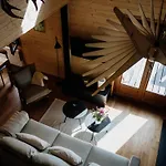 Moderne Avec Cheminee Et Animaux Bienvenus Proche De Gerardmer - Fr-1-589-778 *