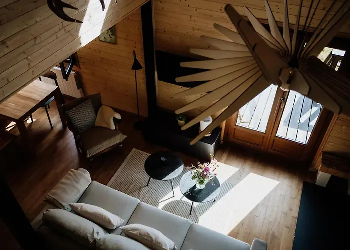 Moderne Avec Cheminee Et Animaux Bienvenus Proche De Gerardmer - Fr-1-589-778 *